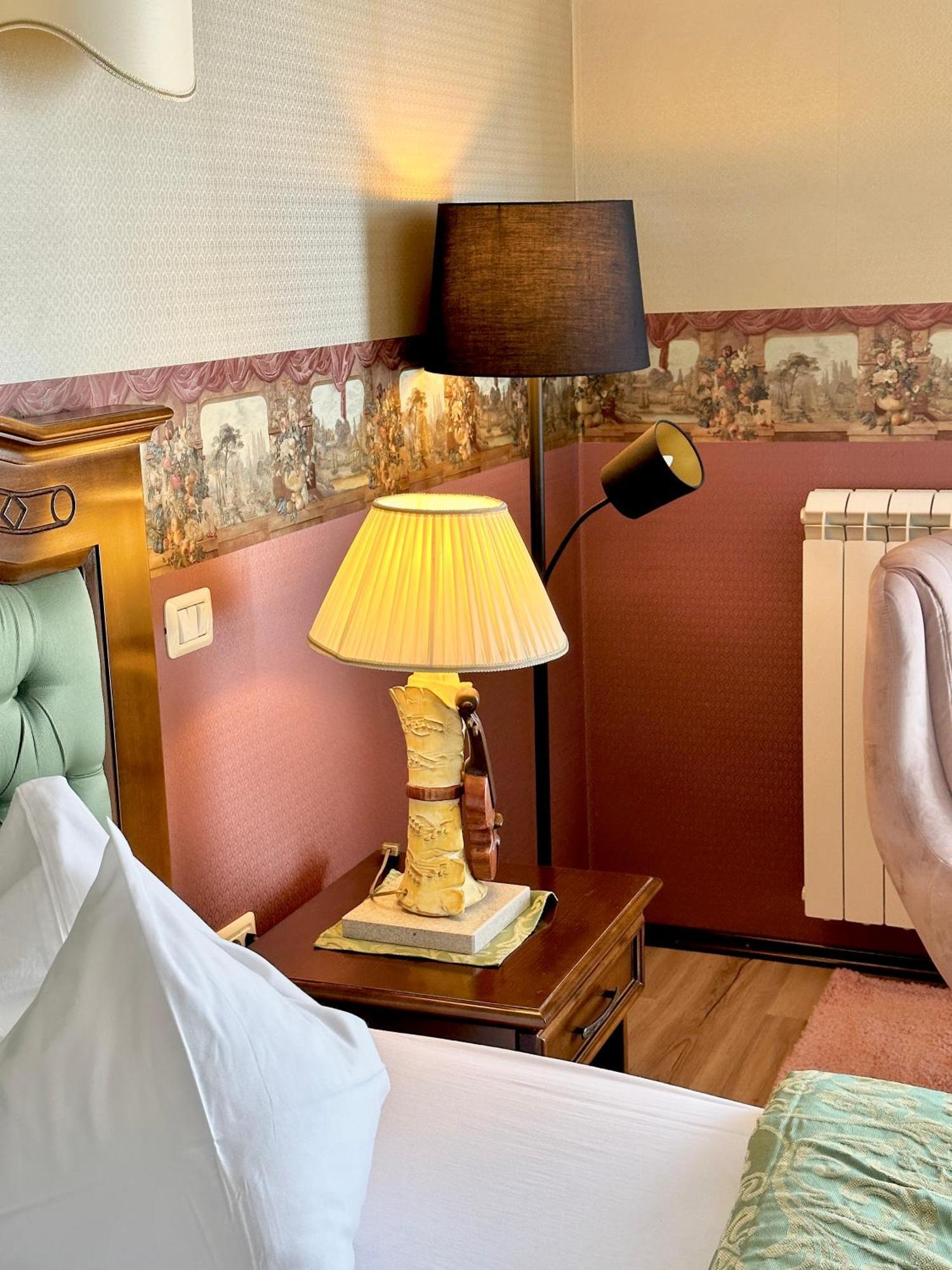 Boutique Hotel Grahor Sežana Quarto foto